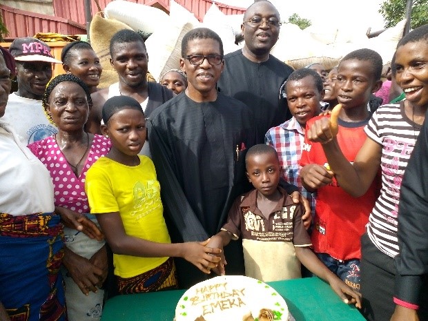 Nsukka Professional Group visits Nimbo, donates relief material
