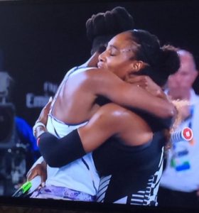 Serena Williams beats Venus1