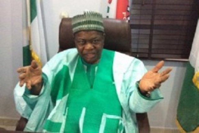 Fifteen political parties back restructuring