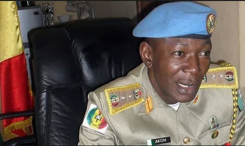 Lawmakers pass Peace Corps bill