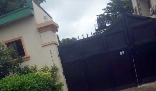Police guards burgle ex-Pres. Jonathan’s Abuja House