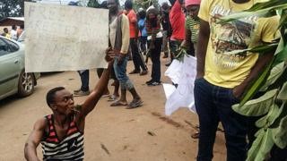Cameroon bans pro-independence rallies in Anglophone region