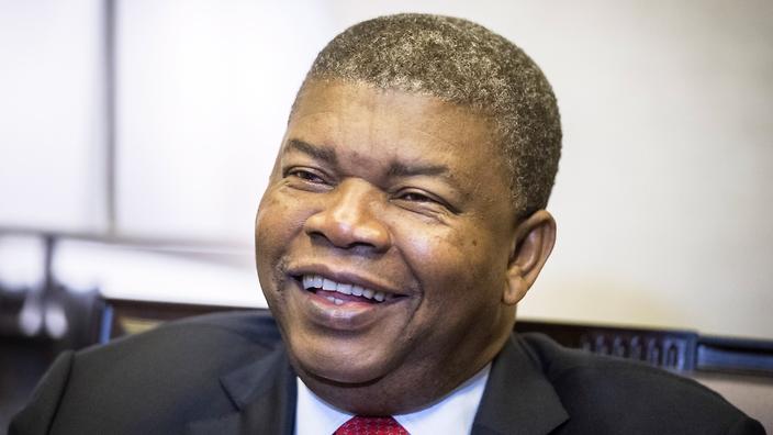 Breaking: Angola swears-in Lourenco, first new president in 38 years