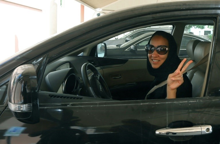 Saudi Arabia to allow women to drive