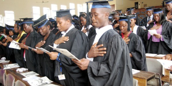ASUU agrees with FG to suspend strike
