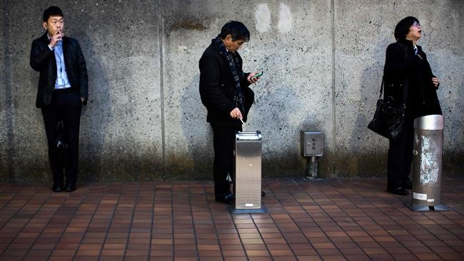 Japanese firm rewards non-smoking staff with paid holidays