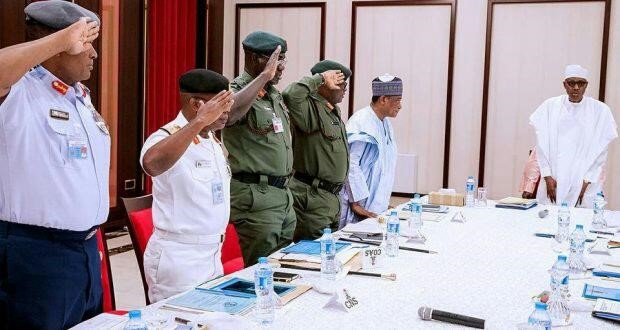 Buhari extends tenure of service chiefs