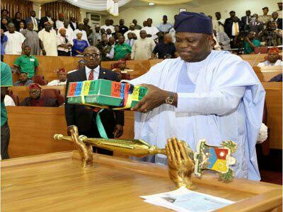 Gov. Ambode presents N1.046tr budget for 2018