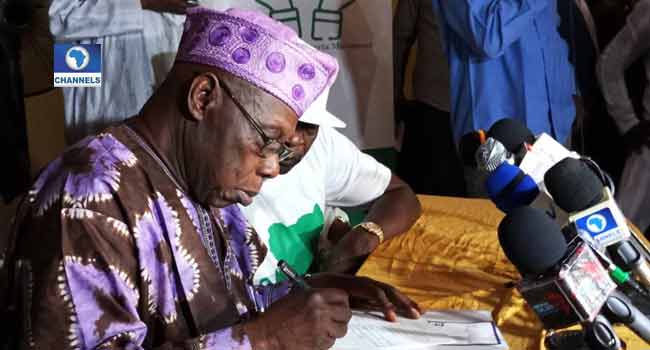 Obasanjo registers as member of Coaltion for Nigeria Movement