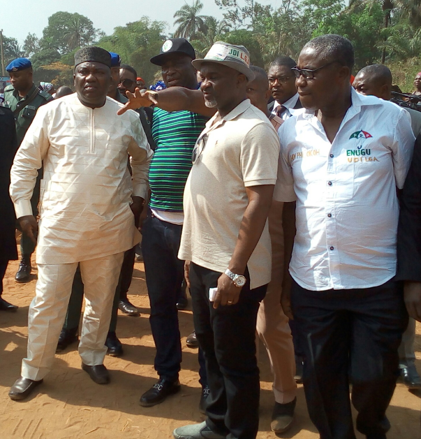 Governor Ifeanyi Ugwuanyi of Enugu State (left) with the Executive Chairman of Udi Local Government Area, Hon. Nestor Ochin (2nd right); Special Assistant to the Deputy President of the Senate on Special Duties, Hon. Emeka Ezenwugo (2nd left) and the Managing Director, Phino Tech and Company Limited, Nze Phil Okoh,  during inspection of Emmanuel Anglican Church, Umuabi – Obinagu road, Udi council area,  yesterday.