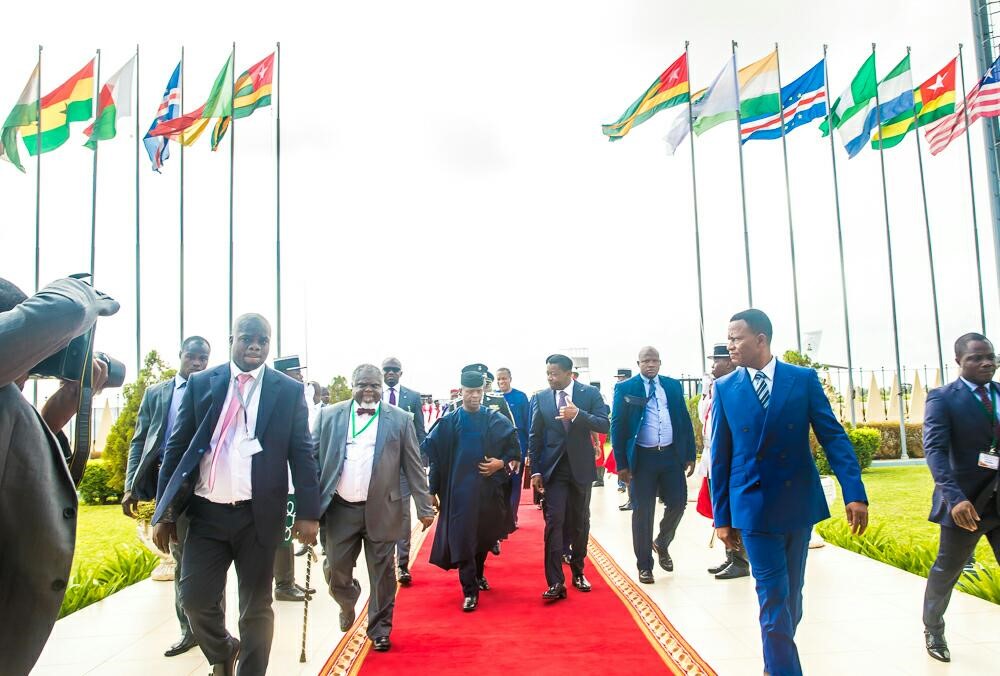 Osinbajo in Sierra Leone for Pres. Bio’s inauguration