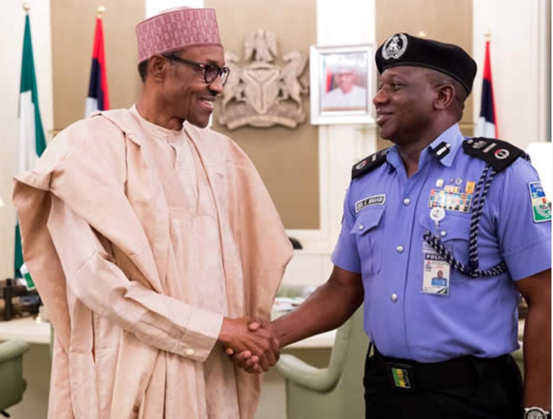 BREAKING: Buhari, IG Idris meet inside Aso Rock