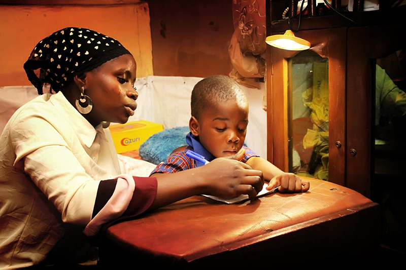 Azuri Technologies, UK Prime Minister in Nigeria for trade visit