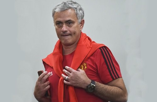 Under pressure: Zidane not in line to replace Mourinho – Man Utd