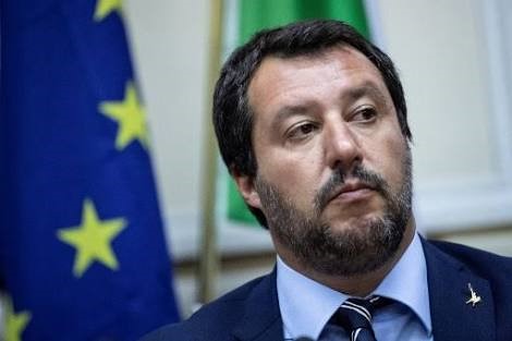 Italy adopts controversial anti-migrant decree