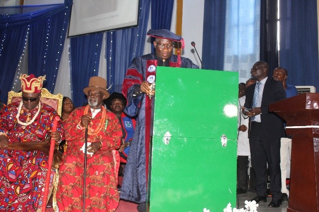 Varsity honours Jonathan as Icon of Democracy