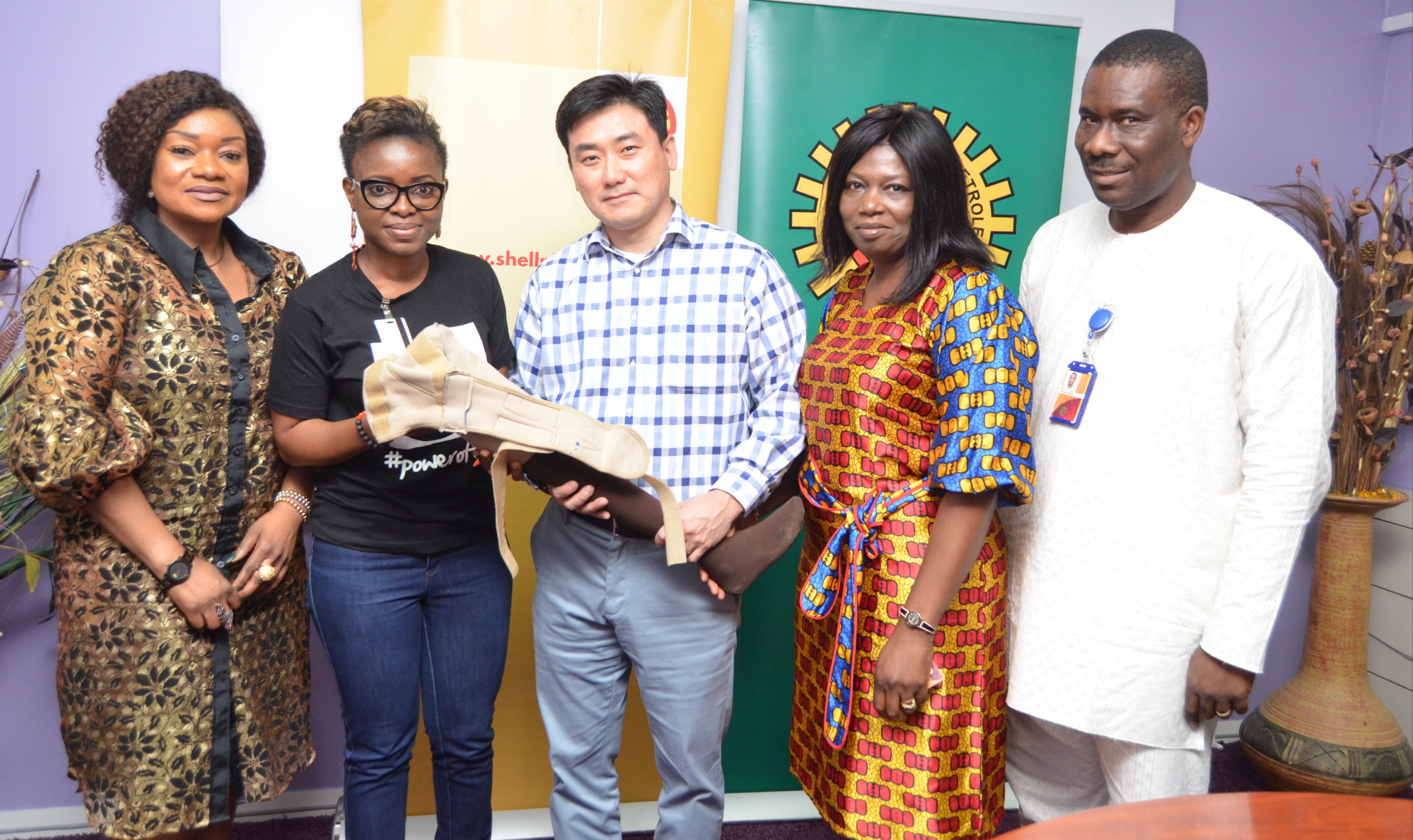 L-R: Delivery Integration Manager, Shell Nigeria Exploration and Production Company (SNEPCo), Yemi Asaolu; Founder, Irede Foundation, Crystal Chigbu; SNEPCo’s Finance Director, John Choi; Clinical Health Adviser, Dr. Olayinka Mosuro; and  Social Performance/Investment Adviser, Hope Nuka, at SNEPCo’s presentation of artificial limbs to amputees of Irede Foundation in Lagos… on Friday.