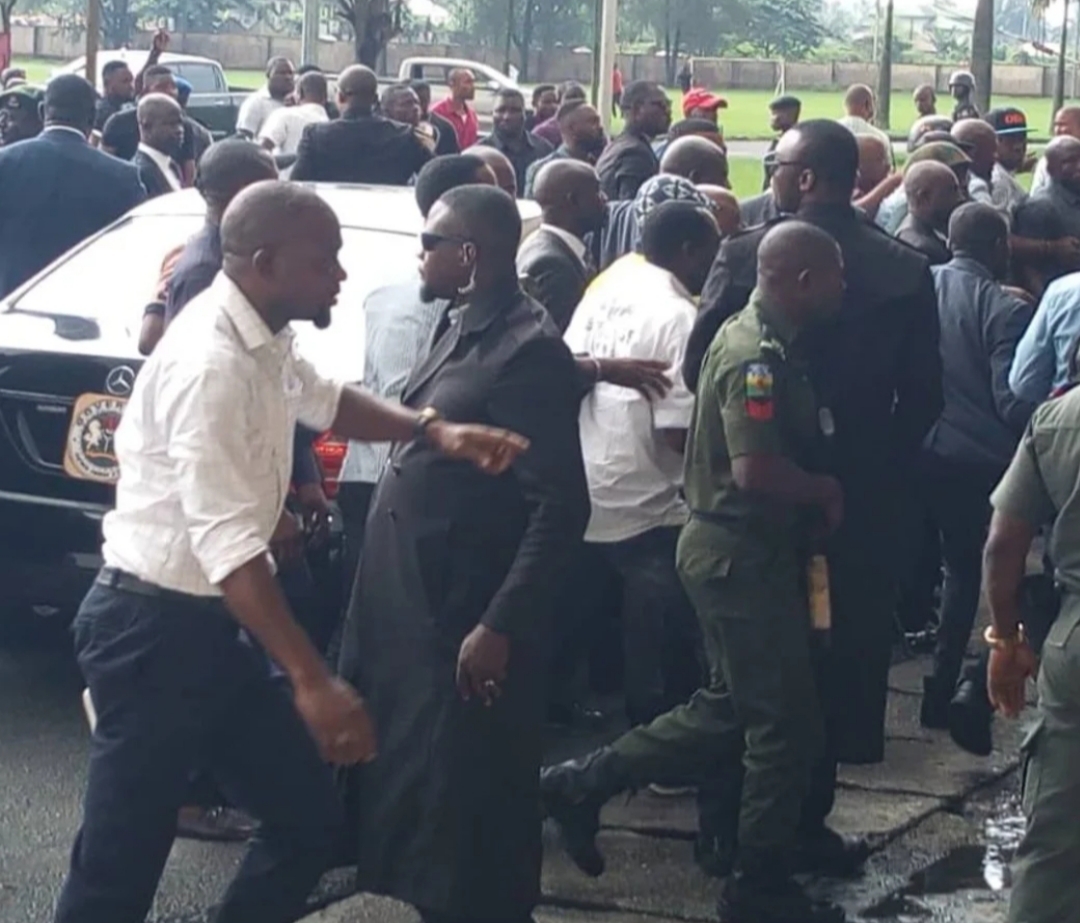 Tension in Akwa Ibom as five lawmakers move to impeach governor