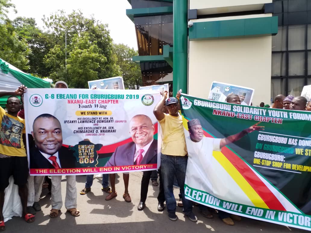 Jubilant people of Nkanu East L.G.A of Enugu State, including political leaders, traditional rulers, leaders of thought, academics, market women, youths and various support groups, among others, mobilize massively to the Government House, Enugu on a solidarity visit in support of Governor Ifeanyi Ugwuanyi’s re-election in 2019…