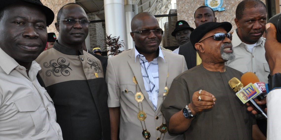 Labour unions draw battle line over new minimum wage