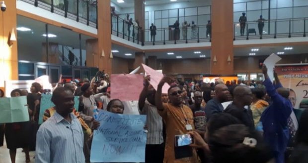 National Assembly workers shut down legislature over unpaid salaries