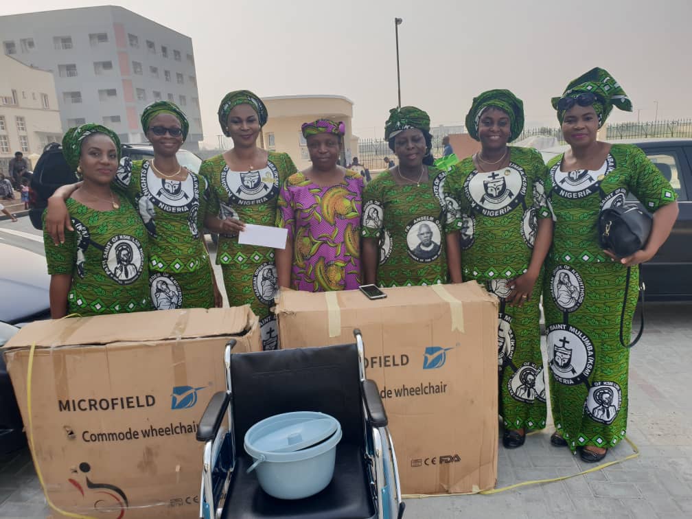 Ladies of the Order of Knights of St. Mulumba provide medical service equipment to aid healthcare delivery in Lagos State.