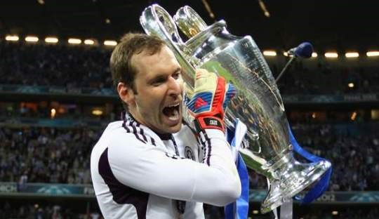 Petr Cech to retire at end of season