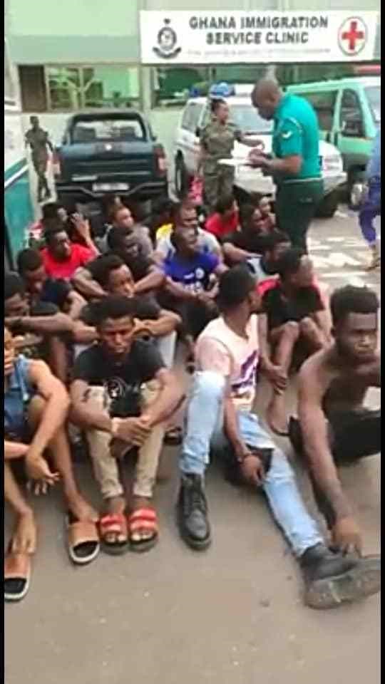 Fed Govt protests as Ghana deports 723 Nigerians