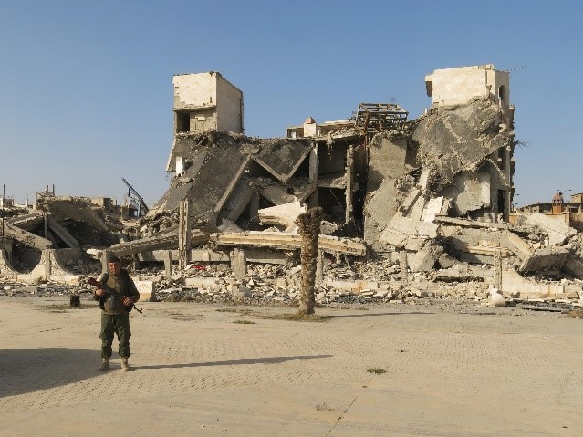 Islamic State nears defeat in last Syrian territory