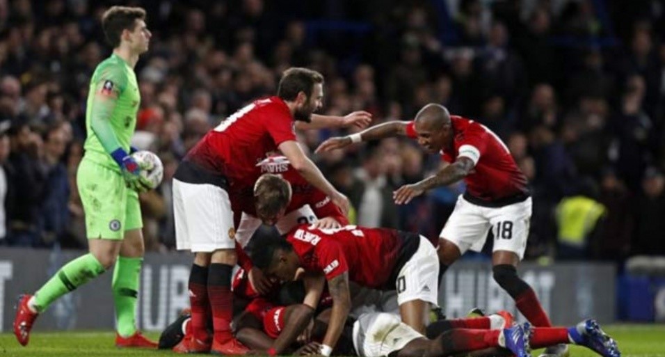 Man Utd knock-out Chelsea from FA Cup