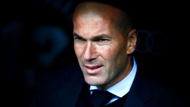 Chelsea consider Zidane, Lampard to replace Sarri