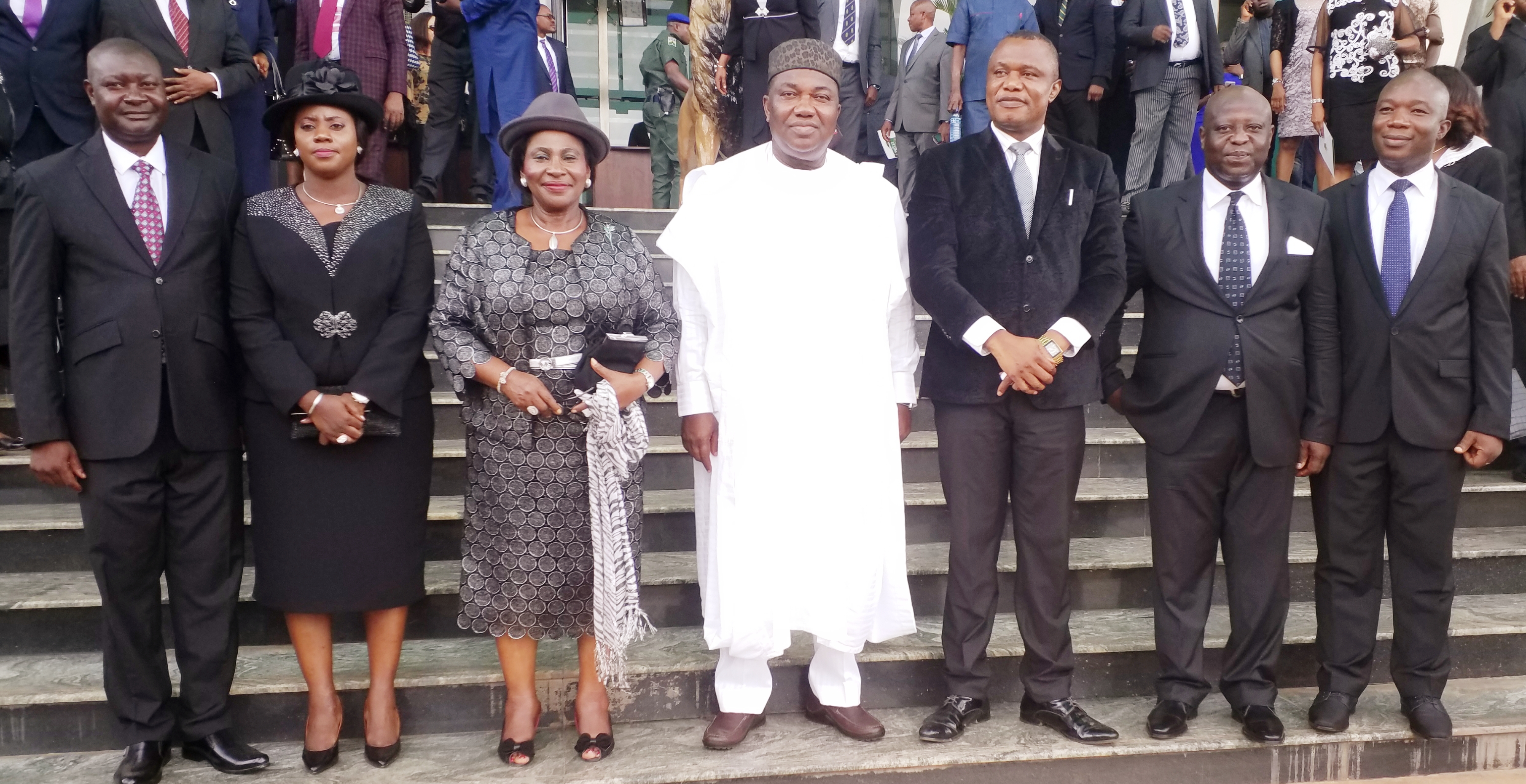 Enugu State Governor, Rt. Hon. Ifeanyi Ugwuanyi (middle), the state’s Chief Judge, Hon. Justice Priscilla Ngozi Emehelu (3rd left), President, Customary Court of Appeal, Hon. Justice George Nnamani with the newly sworn in High Court Judges, Justices Vincent C.Ezeugwu (2nd right), Chukwunweike A. Ogbuabor (left) Mathew C.O. Eluke (left) and Justice Nnenna C. Madu as Judge of the Customary Court of Appeal, yesterday. 