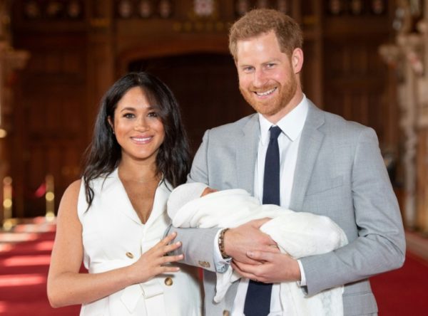 Prince Harry, Meghan introduce newborn baby