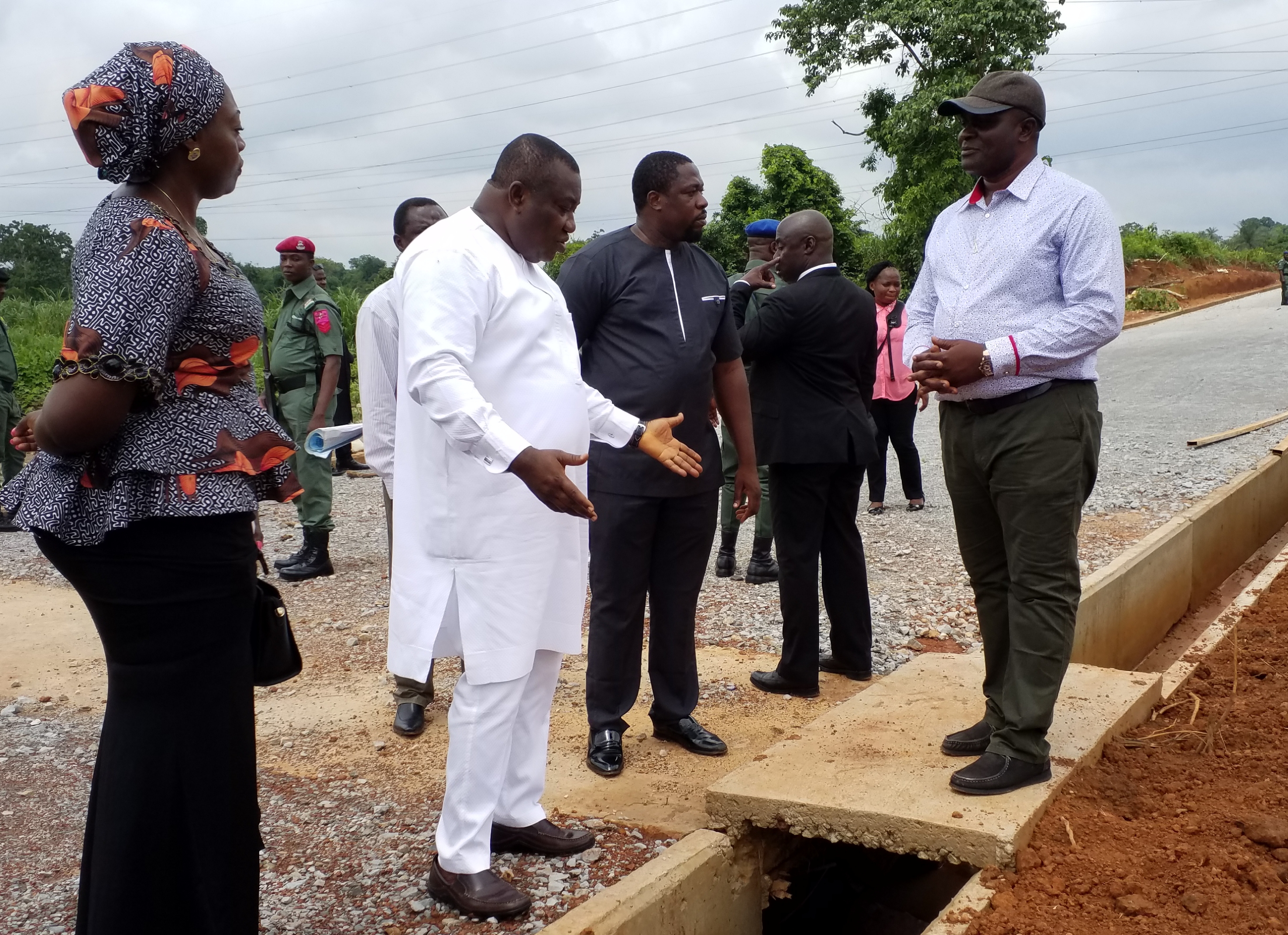 Enugu State Governor, Rt. Hon. Ifeanyi Ugwuanyi (2nd left) with his former Special Adviser on Diaspora and Special Projects, Mrs. Olangwa Ezekwu (left), Managing Director of K-TON Building Wave Nigeria Ltd, Engr. Oladayo Kolawole (right) and a private developer, John Onyechi, during the governor’s inspection tour of ongoing construction work at the Diaspora Gardens Estate, Enugu, being sponsored by the Office of Diaspora and Special Projects, Enugu State Government in collaboration with Olsommic Dwellers,  yesterday. 