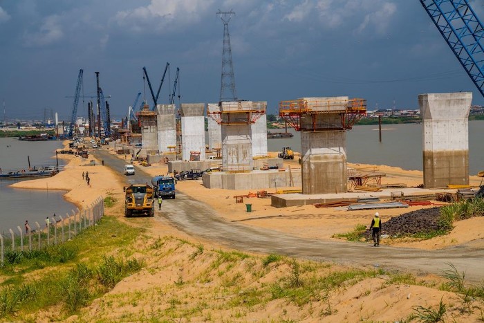 FG mulls redesigning 2nd Niger Bridge