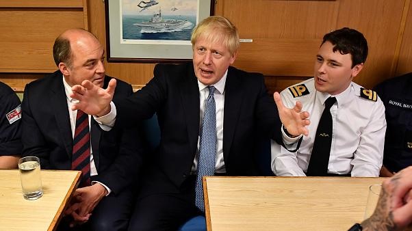 Johnson pushes UK closer to no-deal Brexit