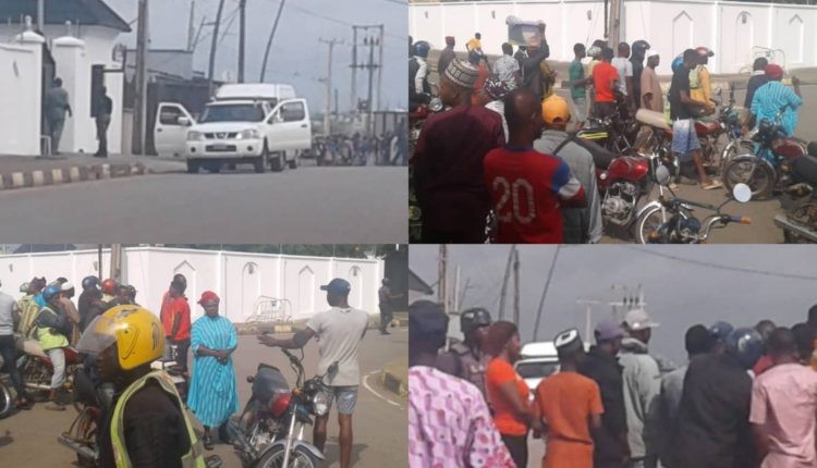 Drama, confusion as EFCC raids Ambode’s residence in Lagos