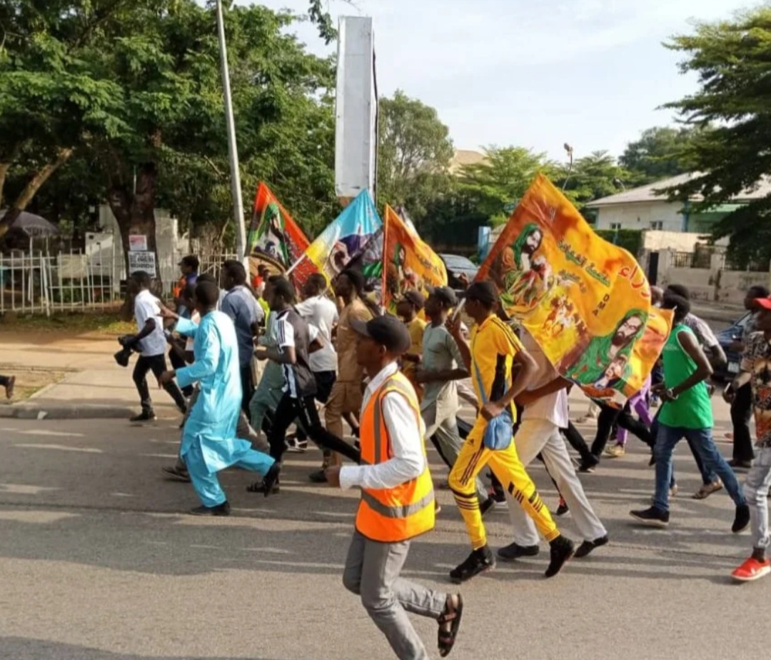 Shi’ites defy police, hold procession in Abuja