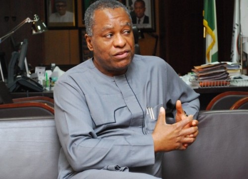 BREAKING: FG summons SA High Commissioner over xenophobic attacks on Nigerians