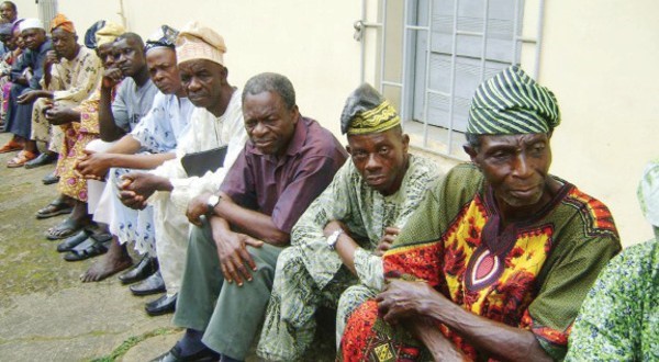 Retired Nigerian soldiers demand Veterans’ Ministry