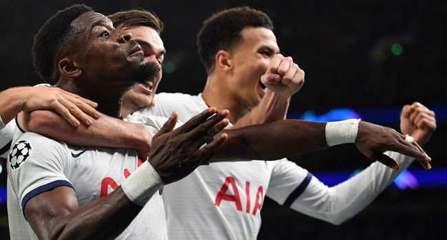 Mourinho guides Tottenham to Champions League knock-out phase