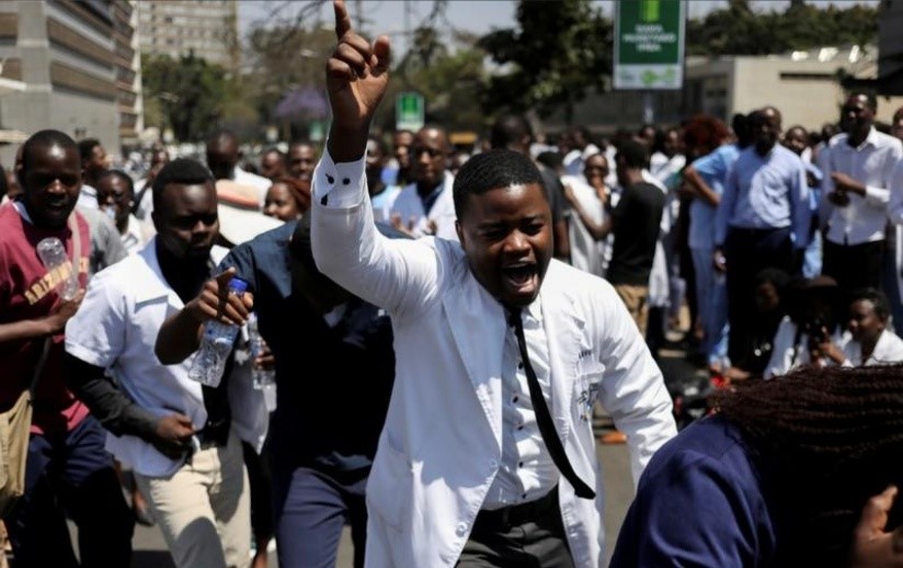 Zimbabwe fires 211 doctors over strike action