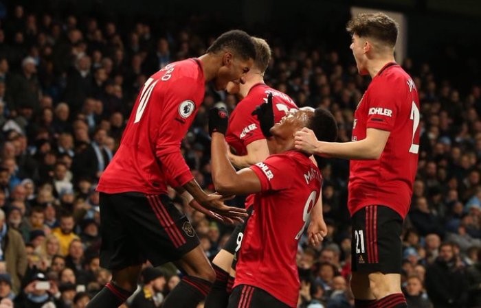 Man Utd deal crushing derby blow to Man City