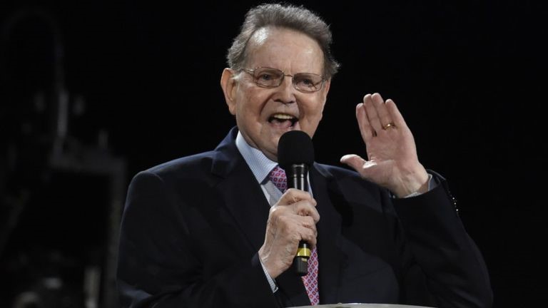 Buhari mourns as Evangelist Reinhard Bonnke dies at 79