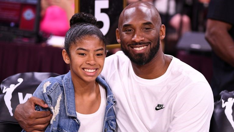 Basketball legend, Kobe Bryant, teenage daughter die in helicopter crash