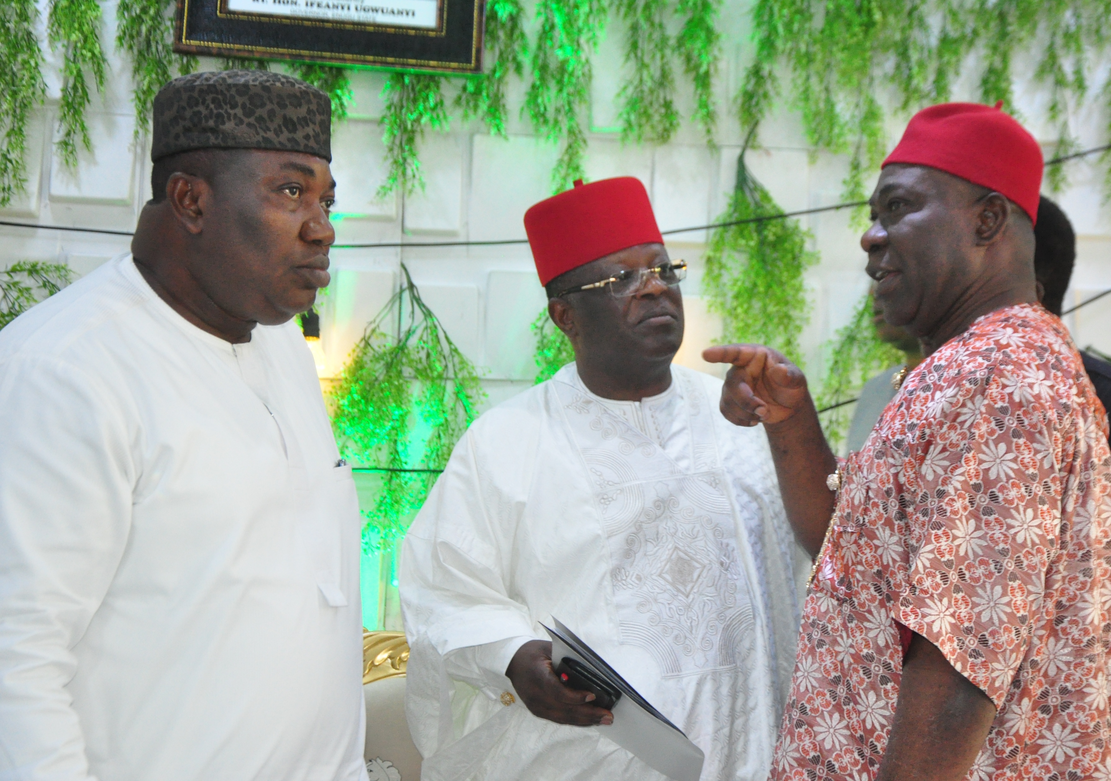 L-R: Gov. Ifeanyi Ugwuanyi of Enugu State, Gov. David Umahi of Ebonyi State, Senator Ike Ekweremadu, during the South East Zonal Meeting of the Peoples Democratic Party (PDP), held in Enugu, yesterday. 