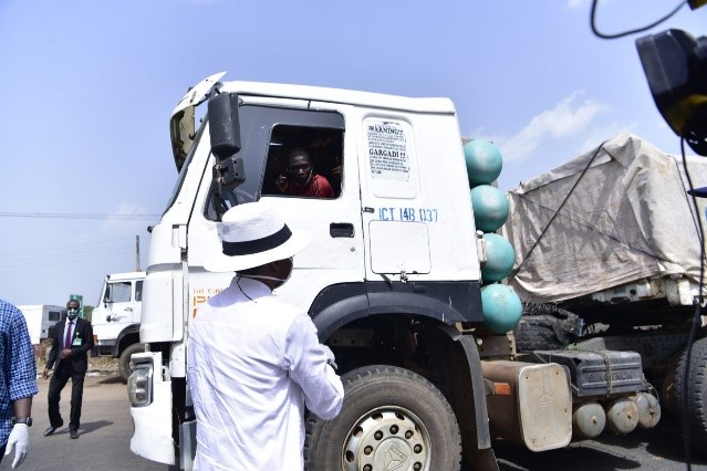 El-Rufai barricades Kaduna State boundaries