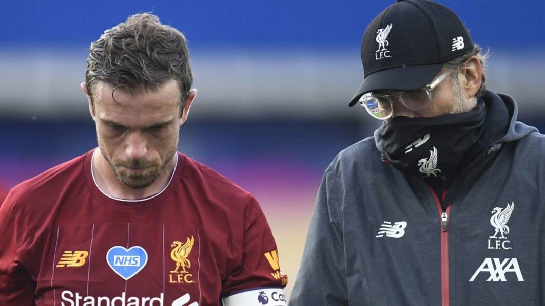 Everton delay Liverpool title hopes