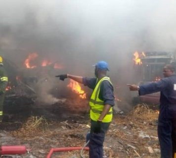 Fire guts 10 impounded cars, trailer in LASTMA office