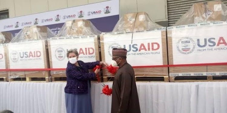 Nigeria receives 200 ventilators from US